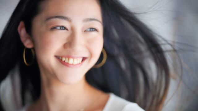魅力的な女性