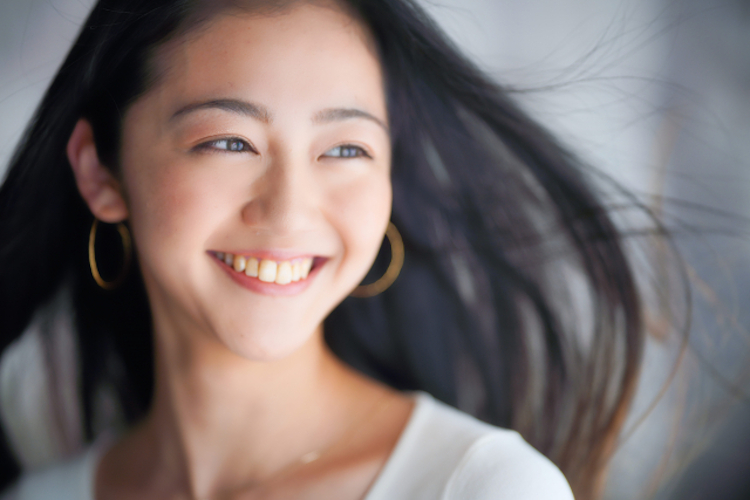 魅力的な女性